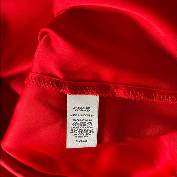 Red Blouse with Gold Zipper Detail - Picture 3 of 4